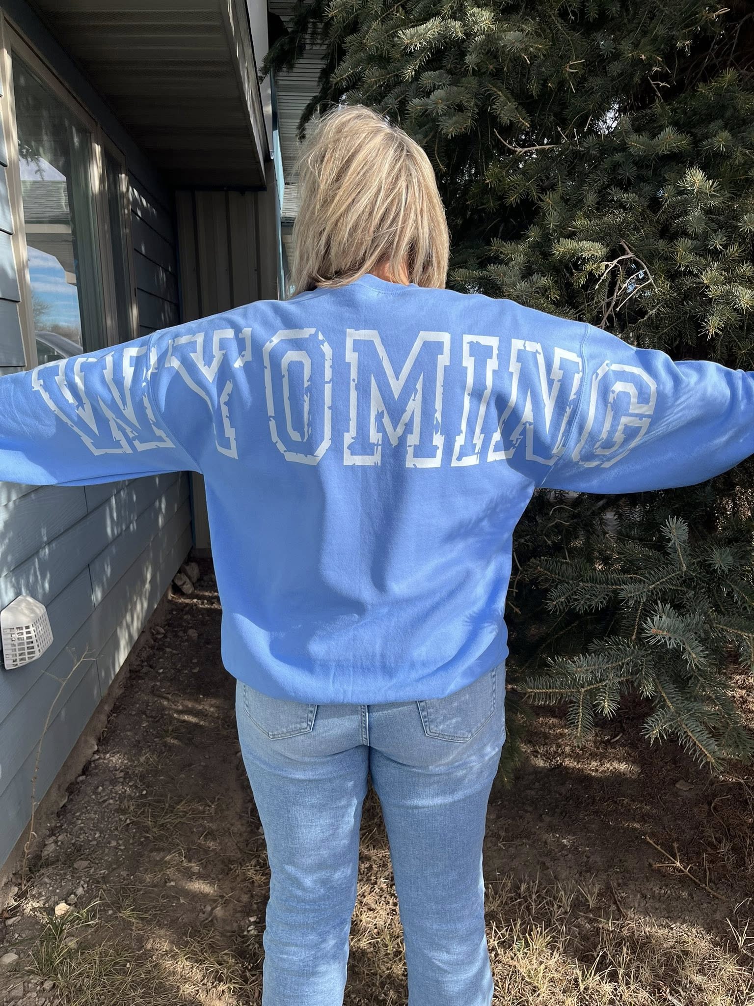 WYOMING varsity Red, white, and blue Crewneck