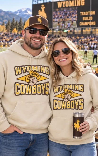 Wyoming Cowboys with Pete Hoodie