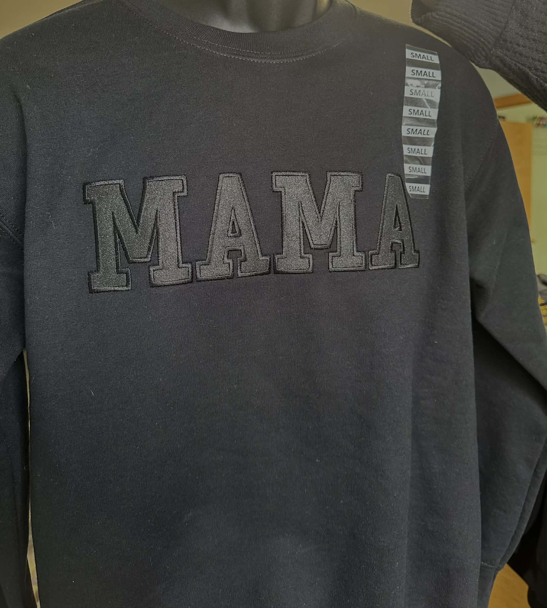 Mama applique embroidery glitter crewneck